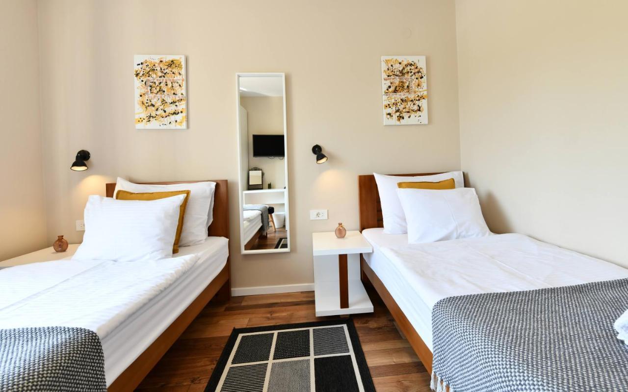 Apartmani Zagi Rakovica Εξωτερικό φωτογραφία