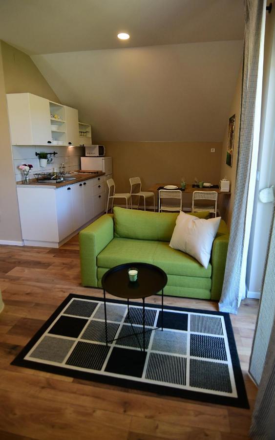 Apartmani Zagi Rakovica Εξωτερικό φωτογραφία
